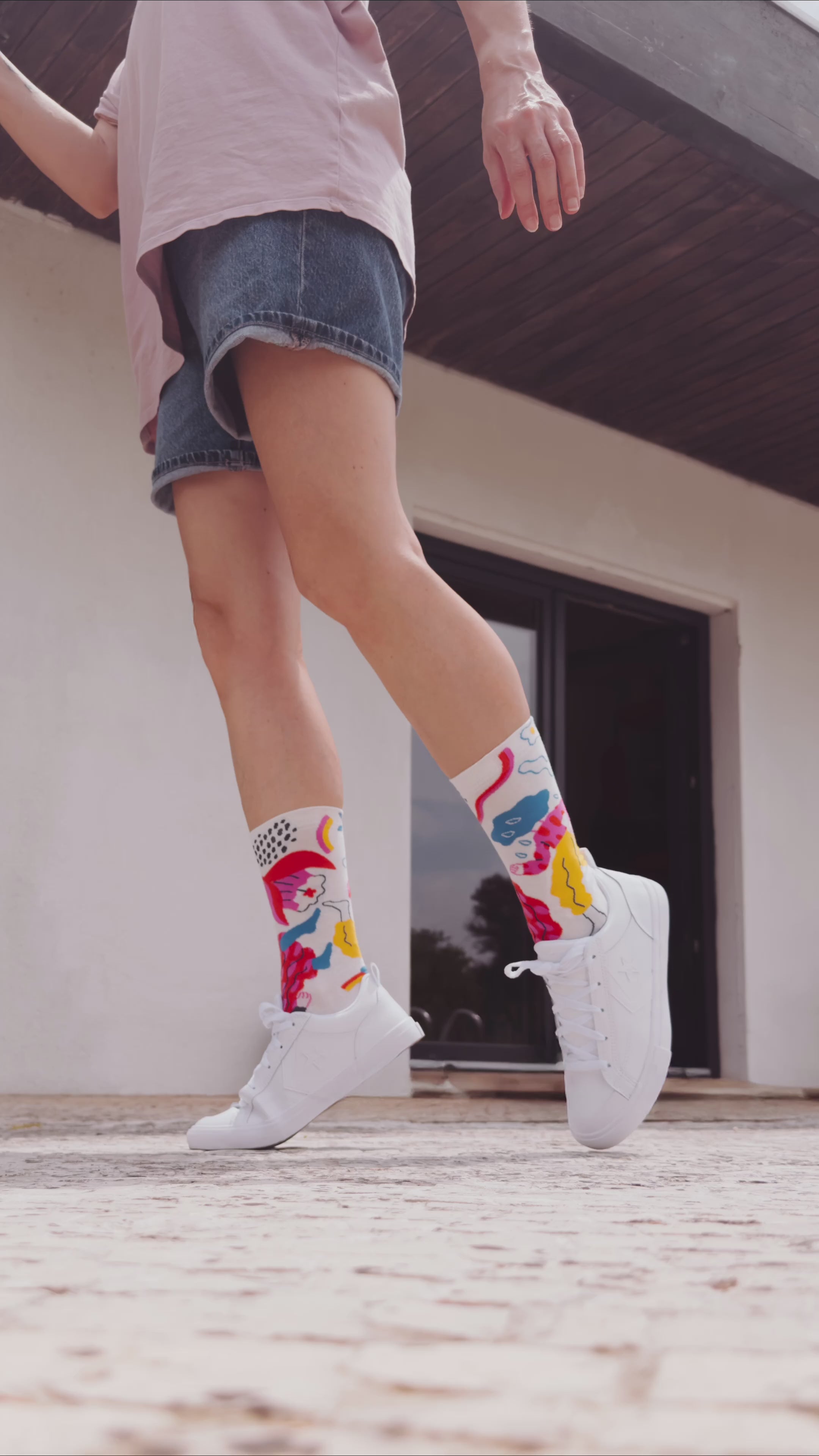Load video: Limono Socks Rain Clouds collection